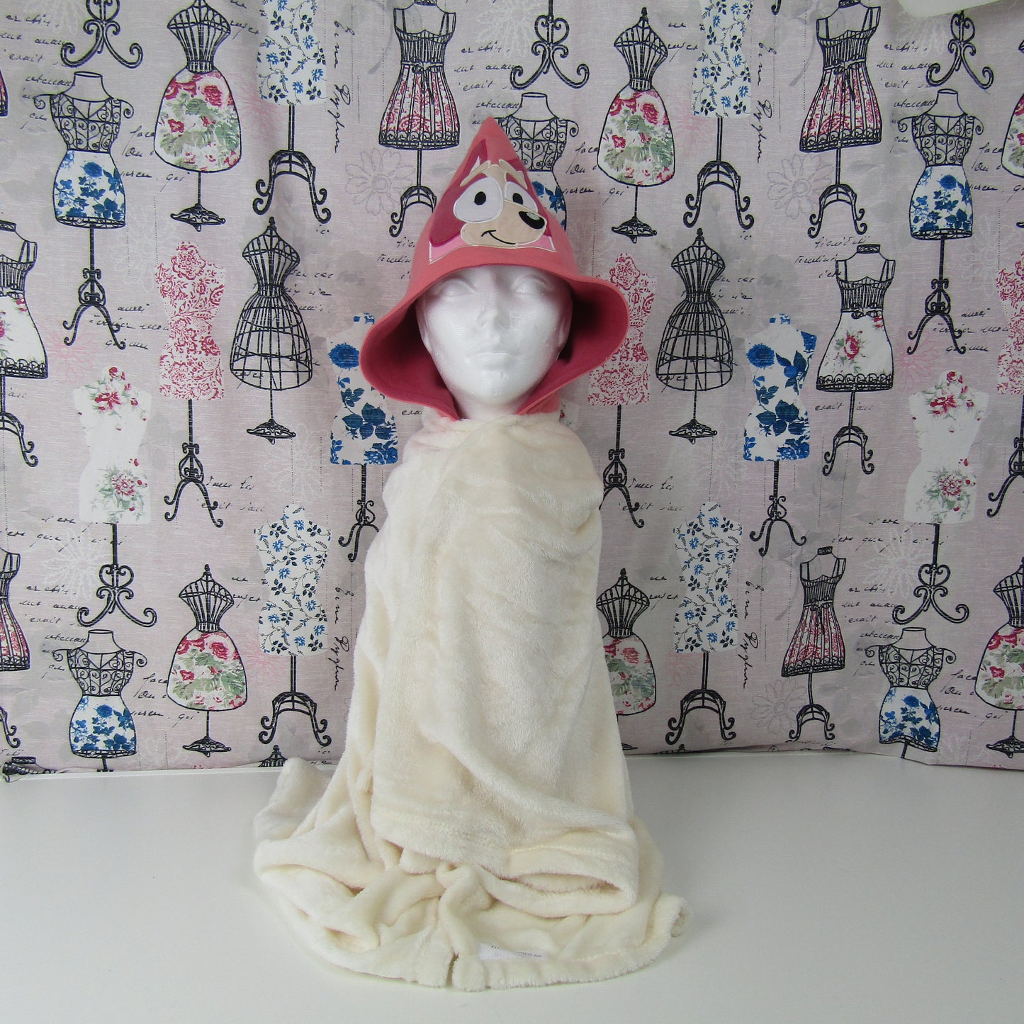 Character Hooded Blanket/Children's Hooded Blanket/Children's Hooded Comfy Blanket/Children's Hooded Throw