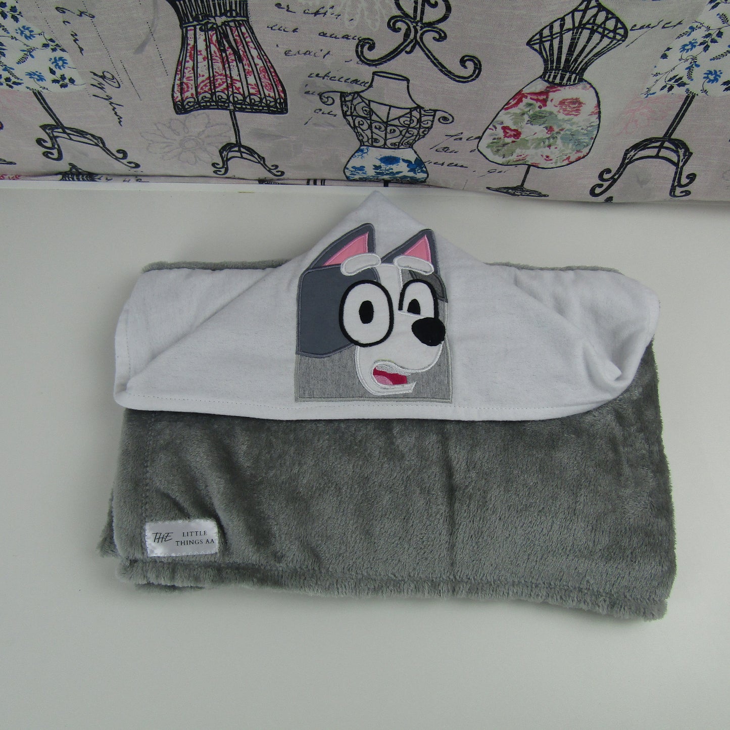 Character Hooded Blanket/Children's Hooded Blanket/Children's Hooded Comfy Blanket/Children's Hooded Throw