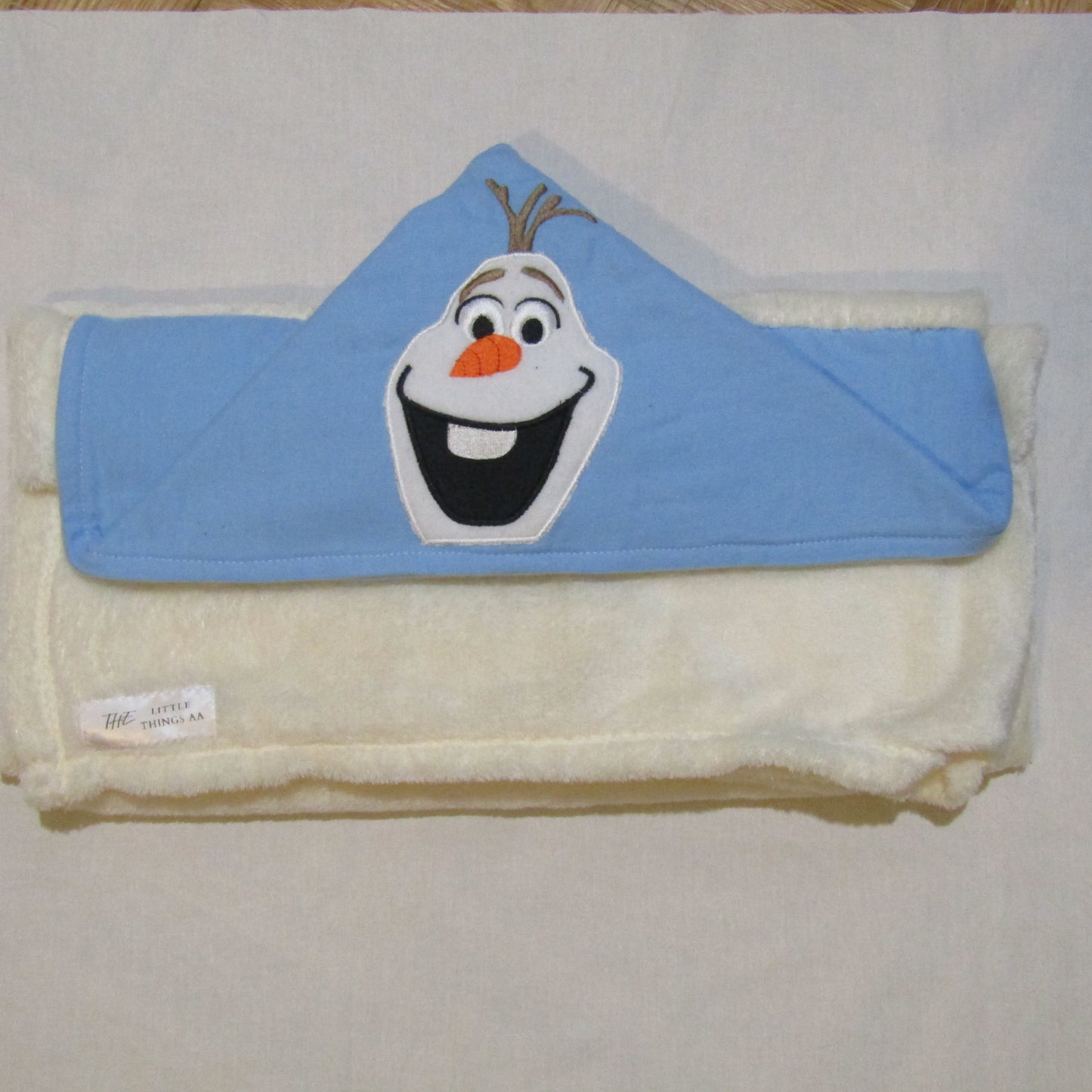 Character Hooded Blanket/Children's Hooded Blanket/Children's Hooded Comfy Blanket/Children's Hooded Throw